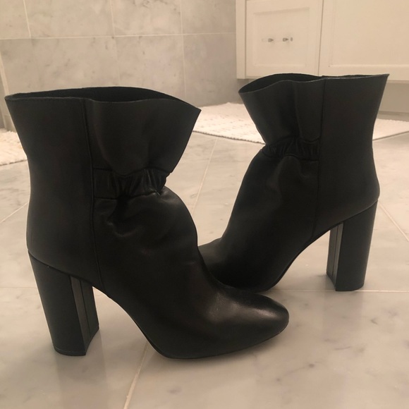 Botkier Shoes - Botkier New York Rylie Leather Booties 7.5